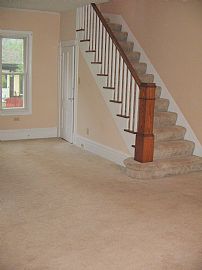 Well-Cared For Older 2 Bedroom Home on Dead-End Street in Stillwater, MN (Photo 7 of 11)
