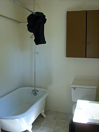 Cozy 1 Room in Private Home - Available Now in Fillmore, CA