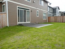 Large 5 Bedroom Home with 3 Car Garage in Lacey, WA (Photo 5 of 5)