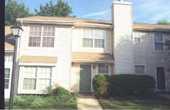 Striking 2 Bedroom Townhouse in Quailbrook in Somerset, NJ