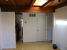 Cute and Charming 2 Bedroom Apartment Near Plaza in Santa Fe, NM (Photo 4 of 9)