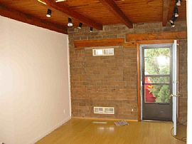 Cute and Charming 2 Bedroom Apartment Near Plaza in Santa Fe, NM (Photo 7 of 9)