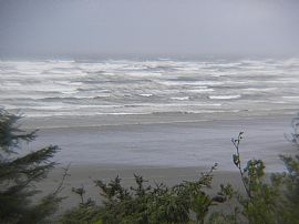 Large 4 BR, 3.5 BA Home with Ocean View  in Moclips, WA (Photo 3 of 11)