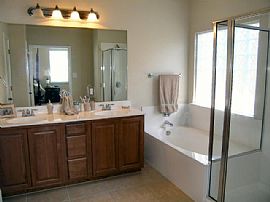 Great Location!!!! Beautiful Interior!!!Close to Samsung in Austin, TX (Photo 7 of 7)