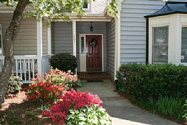 Comfortable and Peaceful Ranch Style Home  in Marietta, GA (Photo 3 of 8)
