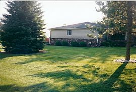 Secluded, Hideaway 3 Bedroom Home with Huge Backyard in Rochester, MI (Photo 2 of 3)