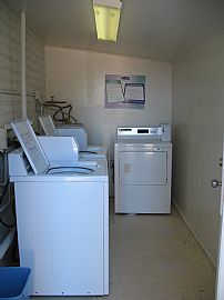 Affordable 2 Bedroom Apartment - Econo-Miser! in Benson, AZ (Photo 2 of 6)