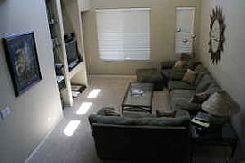 Beautiful 3 Bedroom Townhouse in Northeast Mesa  in Mesa, AZ (Photo 3 of 4)