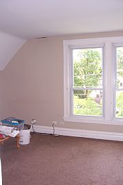 Lovely 2 Bedroom Apartment Heart of Downtown Glen Ellyn       in Glen Ellyn, IL (Photo 5 of 10)