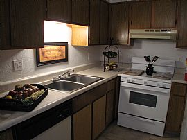 Ideal 1 Bedroom Apartment in The Palazzo at Sandia Heights in Albuquerque, NM (Photo 4 of 10)