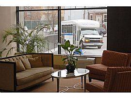  Luxury 2 Bedroom Condo in Shore Towers in Astoria, NY (Photo 3 of 10)