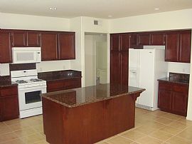 $2195 / 5br Entire Home Remodeled/gardener Included/move in Now in Lake Elsinore, CA