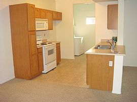 2 bedroom condo for Rent in Murrieta, CA (Photo 4 of 9)