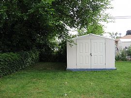 Immediate Occupation This Is a Great Deal! in South Bend, IN (Photo 3 of 9)