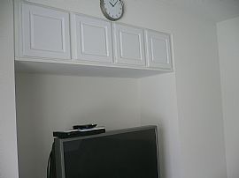 Spacious, Ultra Clean 4 Bedroom Home with Huge Basement in Lake in the Hills, IL (Photo 10 of 12)