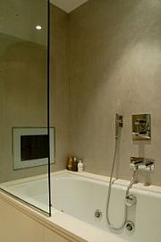 Exciting 1 Bedroom Apartment with Gourmet  Kitchen in New York, NY (Photo 4 of 4)