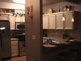 Newer 3 Bedroom Home with $400 Off First Month in Gresham, OR (Photo 4 of 10)