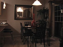 Newer 3 Bedroom Home with $400 Off First Month in Gresham, OR (Photo 5 of 10)