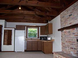 Private and Secluded 1 Bedroom Cottage with Loft in Altamonte Springs, FL (Photo 3 of 4)