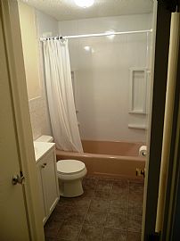 Nice 2 Bedroom Apartment at Lancelot Court Condominiums in Salem, NH (Photo 9 of 9)