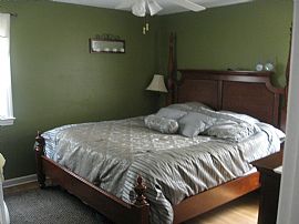 Prestigious 4 Bedroom Home in Beautiful South Hills Area in Cleveland, OH (Photo 9 of 12)