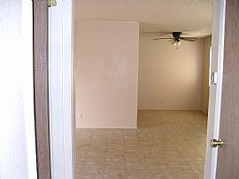 Newly Decorated 2 Bedroom Apartment with Open Floor Plan in Lemoore, CA (Photo 10 of 12)