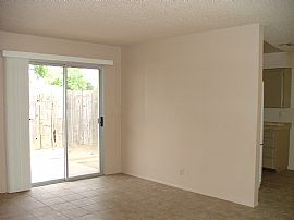 Newly Decorated 2 Bedroom Apartment with Open Floor Plan in Lemoore, CA (Photo 2 of 12)