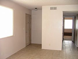 Newly Decorated 2 Bedroom Apartment with Open Floor Plan in Lemoore, CA (Photo 8 of 12)