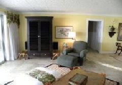 Upgraded, Furnished 4 Bedroom Riverfront Home with Dock! in Indian Harbor Beach, FL (Photo 4 of 12)