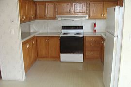 Tasteful 3 Bedroom Home Near Edwardsburg in Niles, MI (Photo 2 of 3)