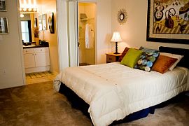 Extravagant Student Living at Science Drive! in Orlando, FL (Photo 1 of 4)