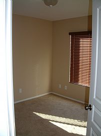 Cozy 2 Bedroom Condo -  Walking Distance of Cal State San Marcos in San Marcos, CA (Photo 4 of 6)