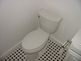 Very Clean 1 Bedroom Duplex Home - New Central AC/Heat in Clearwater, FL (Photo 7 of 12)