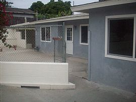 Spacious 4 Bedroom Home Near Santa Fe in Vista, CA