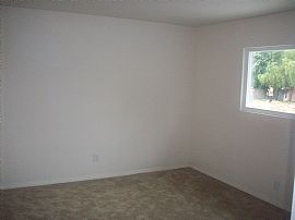 Spacious 4 Bedroom Home Near Santa Fe in Vista, CA (Photo 5 of 11)