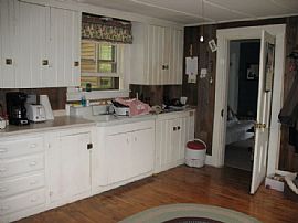 Heat Included - $850 a  Month ! in Kennebunk, ME