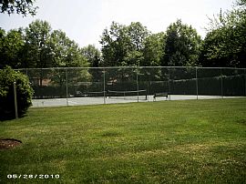 Spacious 2 Bedroom  Townhouse with Attached Garage in Richmond Heights, OH (Photo 11 of 12)