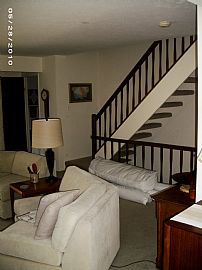 Spacious 2 Bedroom  Townhouse with Attached Garage in Richmond Heights, OH (Photo 8 of 12)