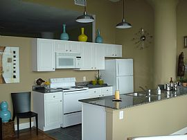 Great 2 Bedroom Apartment with 2nd Or Last Month Free! in Lowell, MA (Photo 2 of 4)