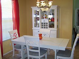 Beautiful 3 Bedroom Home with Pool in Ideal Lutz Neighborhood in Lutz, FL (Photo 6 of 6)