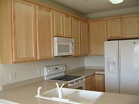 Nearly New 3 Bedroom End Unit Townhome with 2-Car Garage in Maple Grove, MN (Photo 2 of 7)