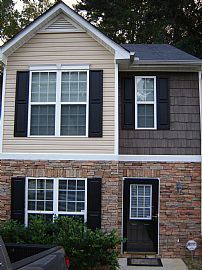 Beautiful 3 Bedroom Townhome - Patio with Privacy Fence in Jonesboro, GA