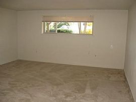 Lovely 2 Bedroom Apartment Available at Brooke Court in Baltimore, MD (Photo 1 of 7)