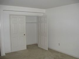 Renovated 2 Bedroom Apartment at Brooke Court in Baltimore, MD (Photo 5 of 5)