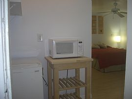  Strategically Located Studio Apartment - Immaculate and Quiet  in Coral Gables, FL (Photo 5 of 6)