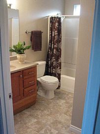 Fantastic 3 Br, 2 Ba South Hill Rambler with Heated Shop in South Hill, WA (Photo 2 of 4)