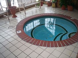 Conducive 1 Bedroom Apartment on 2nd Floor  in North Royalton, OH