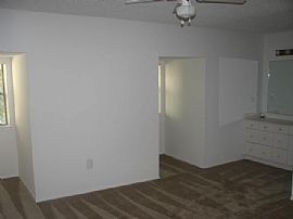 Spacious Townhouse in The Heart of Sandy Springs/dunwoody in Sandy Springs, GA (Photo 10 of 12)