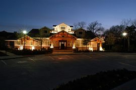 Lovely 2 Bedroom Apartment Available For Immediate Move-In in Dallas, TX