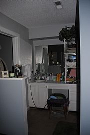 Amazing 2 Bedroom Condo With Hardwood Floors - Vaulted Ceilings! in Durham, NC (Photo 7 of 10)